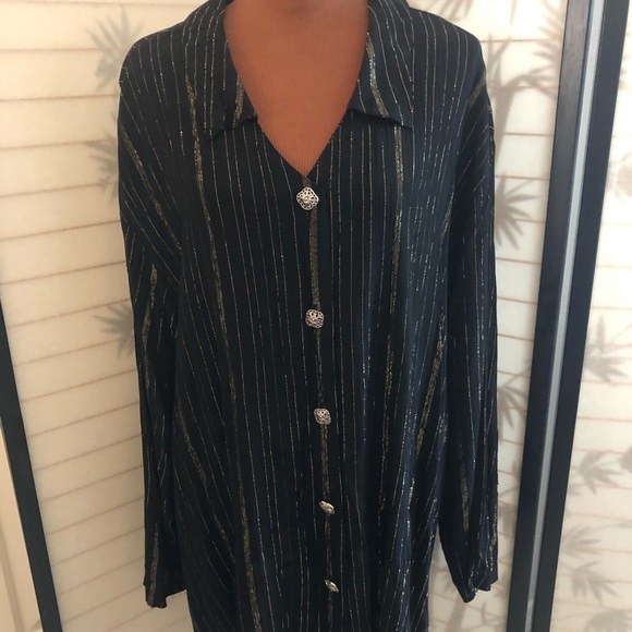 C.M. Shapes Long Sleeve Blouse Plus Size 4x Black and Gold Striped NWOT - Picture 4 of 10